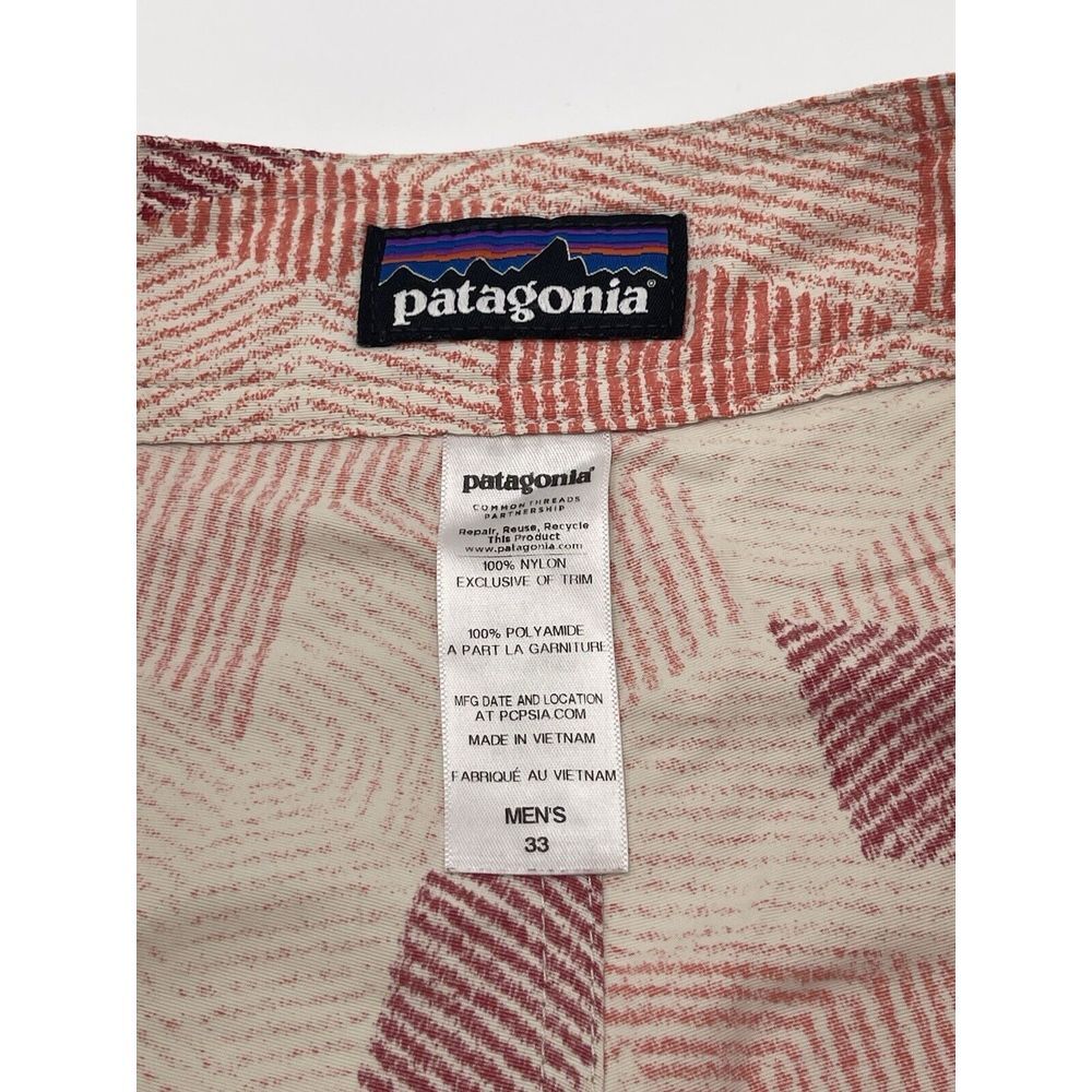 Patagonia Board Shorts Men's Size 33 Red Geometric Pattern Swim Surf Trunks - Picture 2 of 7